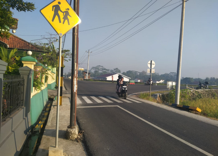 Sehari Dipasang, Portal Jalur Serayu Banyumas Langsung Roboh, Diduga Tersangkut Kendaraan Besar 