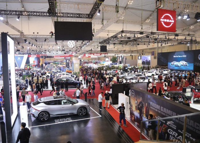 GIIAS 2025 Menjadi Ajang Pertunjukkan Mobil Listrik Memamerkan Keunggulannya