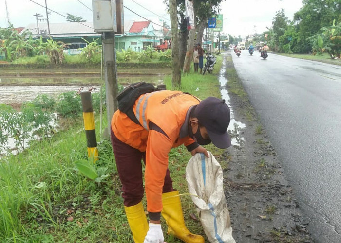 UPKP Wilayah Sumpiuh Kawal Sampah di Posko Mudik