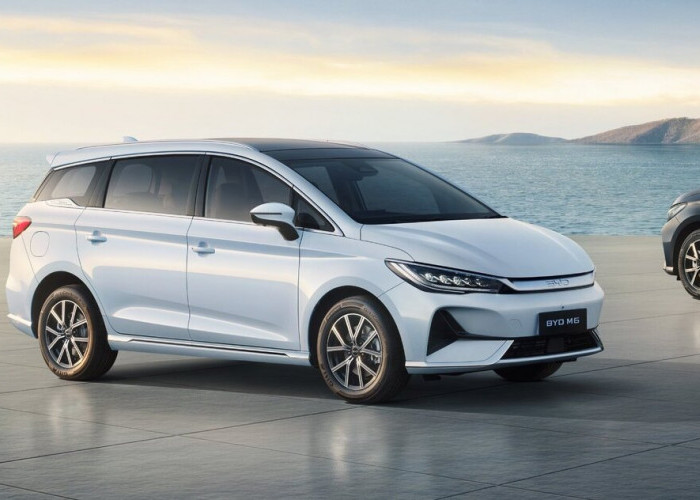 Mobil BYD M6, MPV Bertenaga Plus Kabin Luas dan Fitur Canggih