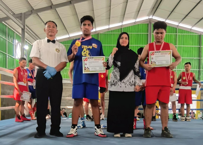 Atlet Tinju Cilacap Dominasi Kejuaraan, Atlet Putri Raih Gelar Terbaik