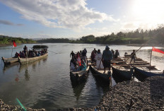 Perahu Wisata Raup Rp1 Juta Sehari, Sungai Serayu Surut Datangkan Rezeki Warga Banyumas