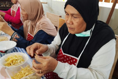 Bunga Durian Disulap Jadi Camilan Krispi di Somagede, Putik Dlongop Diolah Bernilai Jual Tinggi