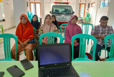 Warga Watuagung Banyumas Antusias Aktivasi IKD, Didominasi Penerima Bansos