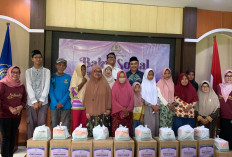 SRIKADIN Berbagi dengan Warga Miskin Kampung Sri Rahayu