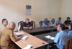 Sekitar 200 Karyawan PT Cosmoprof Datangi Dinperinnaker, Tuntut Kejelasan Hak dan Kebijakan Kerja