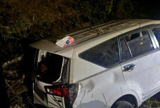 Tak Kuat Menanjak, Mobil Rombongan Takziah Asal Gandrungmangu Cilacap Terperosok ke Sungai di Purbalingga