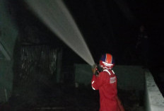 Korsleting di Garasi Picu Kebakaran, Mobil dan Rumah di Wanareja Cilacap Hangus