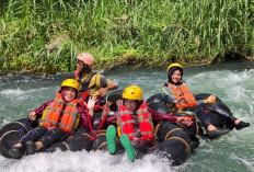 Pengurus OSIS Bertualang di Rahayu River Tubing