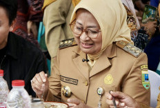 1.000 Porsi Soto Tamanwinangun Dibagikan Gratis