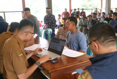 218 KK Korban Longsor Situkung Terima Bantuan Tunai Tahap Keempat