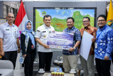 Pemprov Jateng Kembali Kirim Delapan Perangkat Starlink ke Aceh untuk Bantu Komunikasi