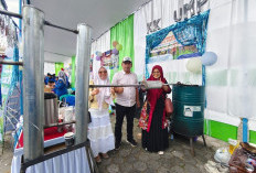 Mahasiswa KKN UMP 2026 dan Pemuda Desa Kwadungan Kolaborasi Olah Sampah Plastik Menjadi Bahan Bakar Alternatif