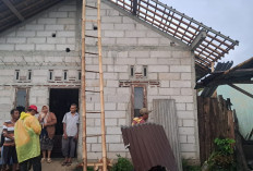 Angin Puting Beliung Terjang Sikapat Sumbang, Empat Rumah Rusak Berat 