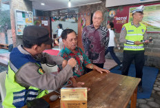 Polres Gelar Pemeriksaan Kesehatan Jemaat Natal Gratis