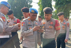 Cegah Judi Online, Propam Periksa Mendadak Handphone Seluruh Anggota Polres Purbalingga