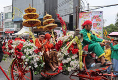 Kirab Pusaka Hari Jadi ke-455 Kabupaten Banyumas , Sadewo Minta Masyarakat Guyub Rukun 