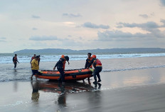 Enam Remaja Terseret Ombak di Pantai Menganti Kisik Cilacap, Dua  Orang Masih Dicari