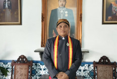 Tokoh Istana Tijani Nusantara di Majenang Cilacap Terima Gelar KRT dari Keraton Surakarta