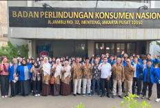 Mahasiswa HES UMP Bedah Tantangan Perlindungan Konsumen di Era Digital