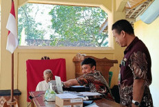 Warga Rentan di Cilacap Dapat Layanan Jemput Bola Perekaman E- KTP