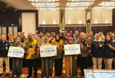 Pemkab Banyumas Salurkan Jaminan Kematian 240 Juta untuk Pekerja Informal