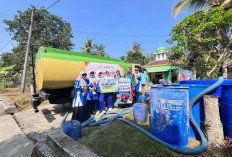 SMA Muhammadiyah Cilacap Salurkan Bantuan Air Bersih ke Dua Wilayah