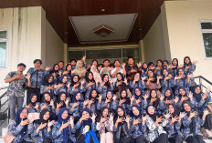 TLM D4 UMP Pelopori Pelatihan Bahasa Isyarat bagi Mahasiswa, Siapkan Tenaga Kesehatan Inklusif Masa Depan