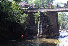 Korban Kecelakaan di Kali Pelus Banyumas Masih Dicari, Arus Deras Hambat Proses Evakuasi