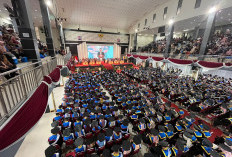 UMP Wisuda 2.413 Lulusan, Digelar Dua Hari untuk Cetak Generasi Unggul