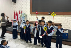 Polres Kebumen Kenalkan Tertib Lalu Lintas Melalui Program Polisi Sahabat Anak