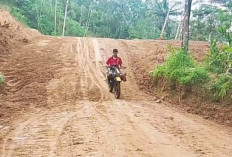 Akses Vital di Majenang Cilacap Pulih, Usai Tanah Longsor Dibersihkan