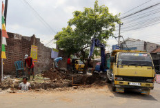 Infrastuktur Jalan Vihara Purwokerto Mulai Ditata, Lebih Nyaman Bagi Pejalan Kaki