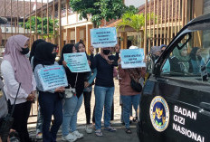 Wali Murid Blokade SDN 4 Krandengan, MBG di Banjarnegara Dituding Membahayakan Kesehatan Anak