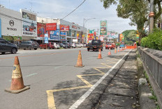 Cegah Parkir Liar Barrier Larangan Dipasang, Jalan Jenderal Sudirman Jadi Prioritas Penertiban Jelang Idul Fit