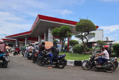 Isu Kenaikan BBM Picu Kekhawatiran Warga, Harga Masih Stabil di SPBU