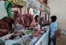 Pasca Lebaran, Harga Daging Sapi di Pasar Bukateja Purbalingga Masih Rp155 Ribu per Kg