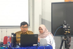 Disdukcapil Cilacap Jemput Bola, 30 Siswa Cilacap Rekam KTP di Sekolah