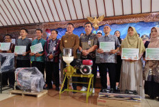 19 Kelompok IKM di Purbalingga Dapat Bantuan Alat Produksi