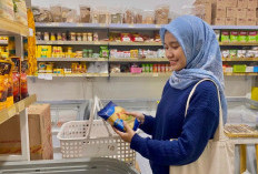 Belanja Praktis Bumbu Dapur hingga Snack di Yellow Luck Mart