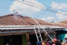 Diduga Korsleting Listrik, Rumah Lansia di Majenang Cilacap Terbakar