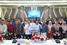 Pelindo Peduli Pendidikan: Serahkan Bantuan TJSL dan Isi Kuliah Umum di UMP