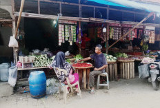 Harga Bahan Pokok di Pasar Majenang Cilacap Turun