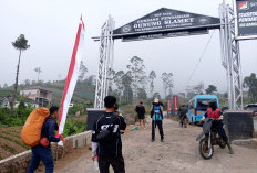HUT ke-81 RI : 2.500 Pendaki Serbu Gunung Slamet via Bambangan, Parkiran Sampai Meluber