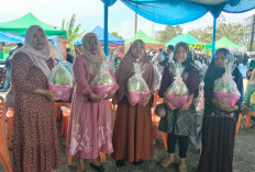  SMK Muhammadiyah 1 Cilacap Tanamkan Kepedulian Lewat Aksi Berbagi