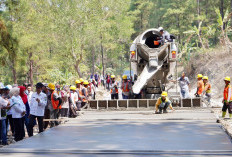 Progres Perbaikan Jalan Wadasmalang-Slepi Capai 64,98 Persen