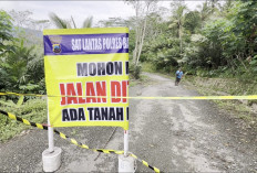 Akses Wanayasa–Pagentan Putus, Lima Rumah Terancam Longsor Susulan