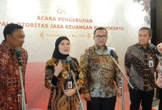 Kukuhkan Kepala OJK Baru, Adi Dorong Peningkatan Literasi Digital Wong Banyumas