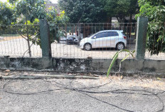 Diduga Tersangkut Truk, Kabel Listrik Putus di Karangsentul, Empat Rumah Padam Sejak Dini Hari