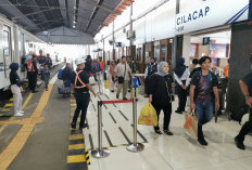 Libur Panjang, Stasiun Kroya dan Cilacap Dipadati Penumpang 